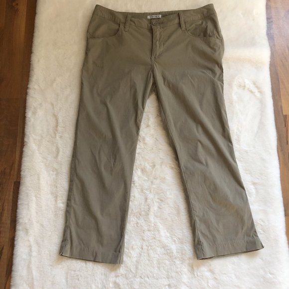 Toad&co landscape crop nylon hiking pants size 4 - Picture 2 of 10